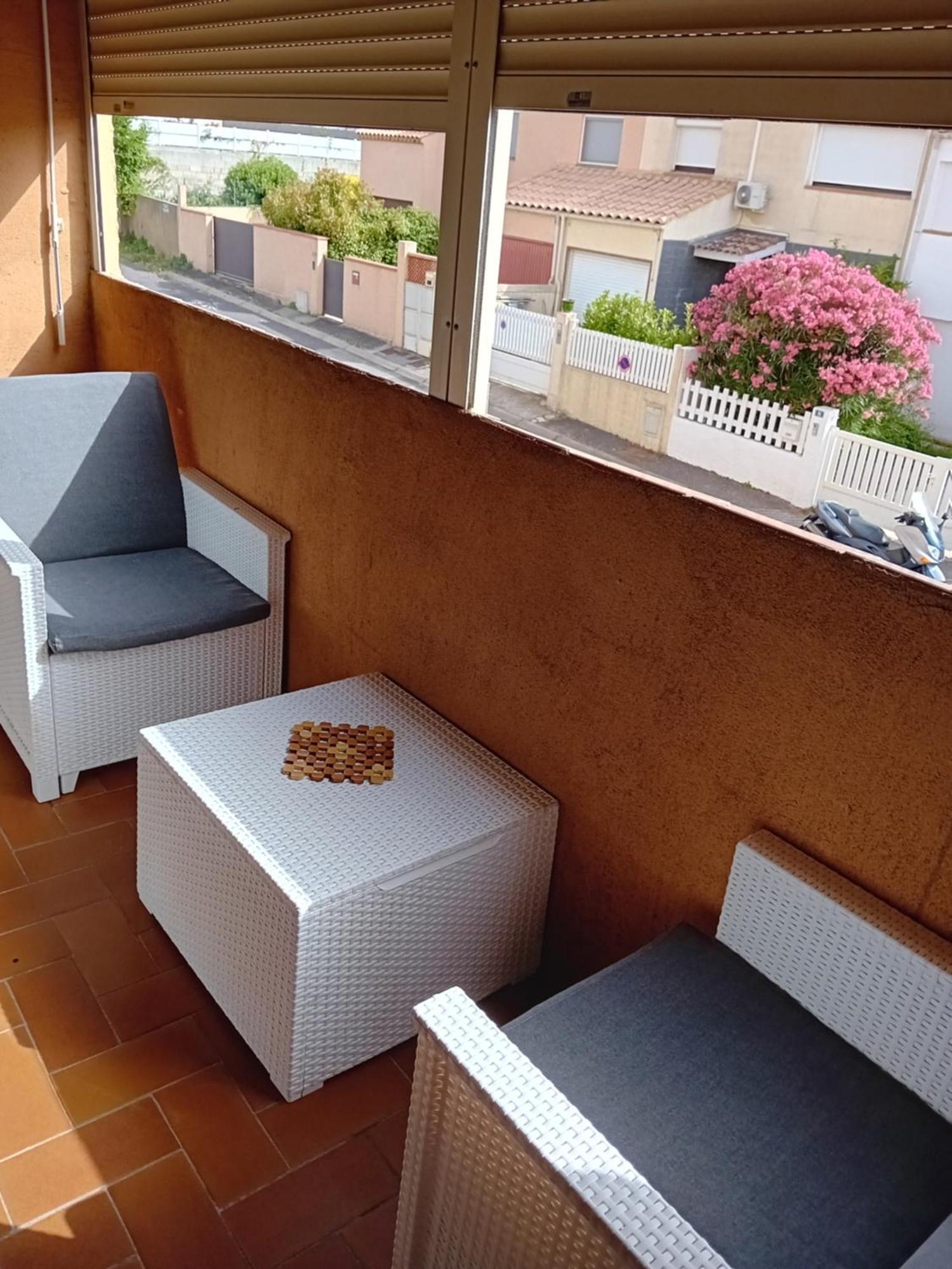 Les Pinedes Apartment *